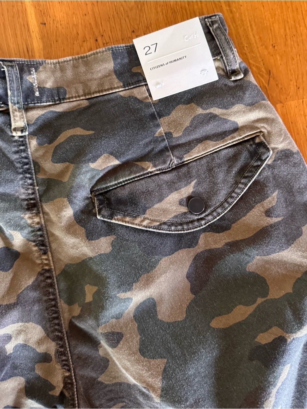 CITIZENS OF HUMANITY FLIGHT PANT IN CAMO SIZE 27 - Picture 6 of 6